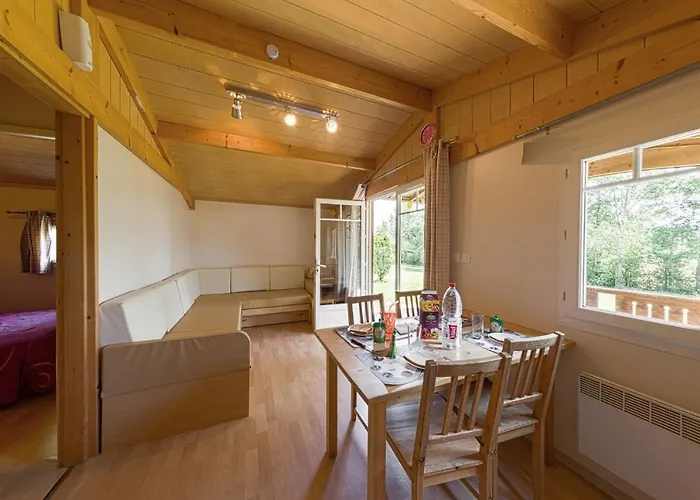 Domaine De Miraval 4*